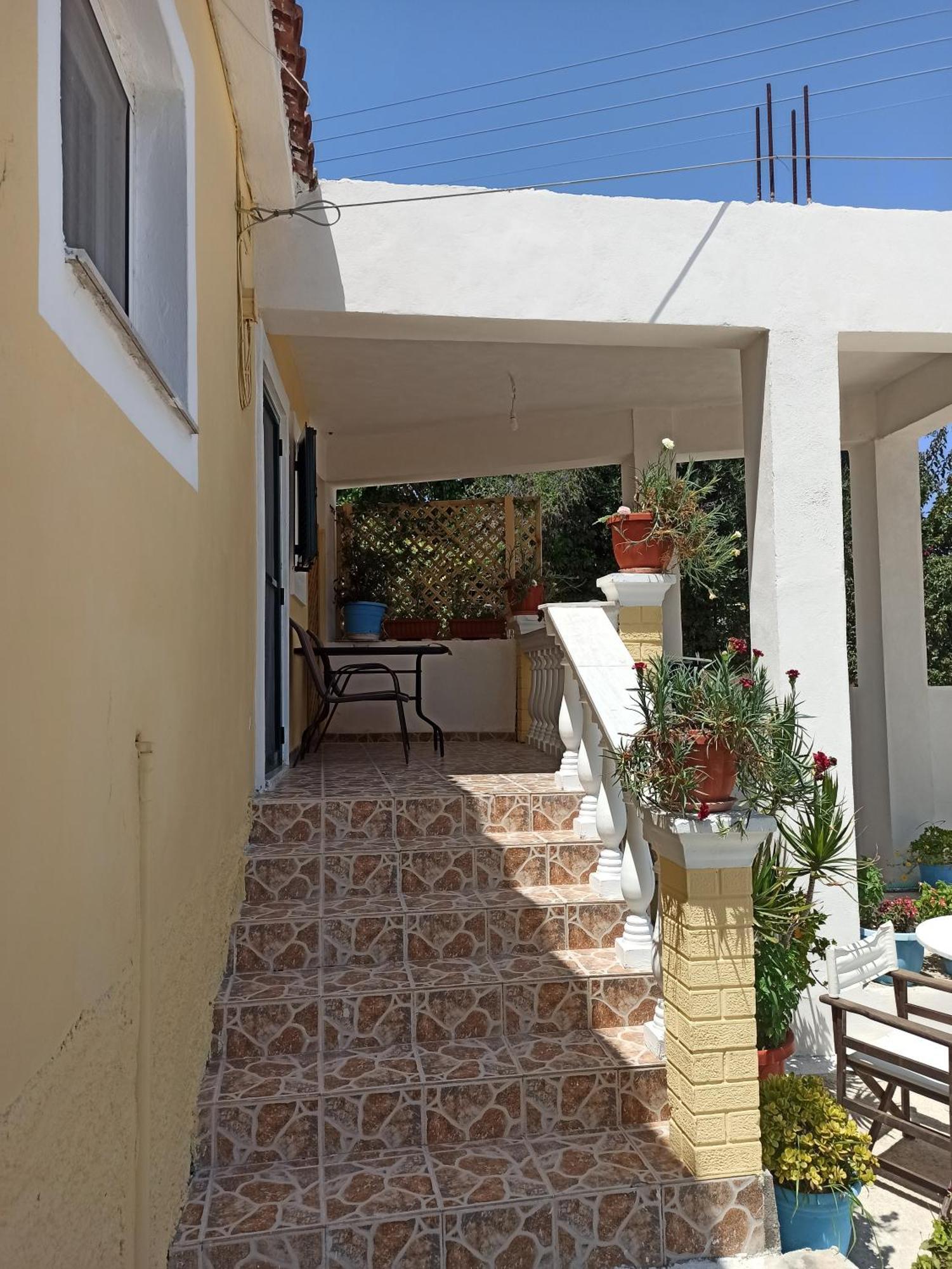 Dimitris House Petriti Apartment Exterior photo